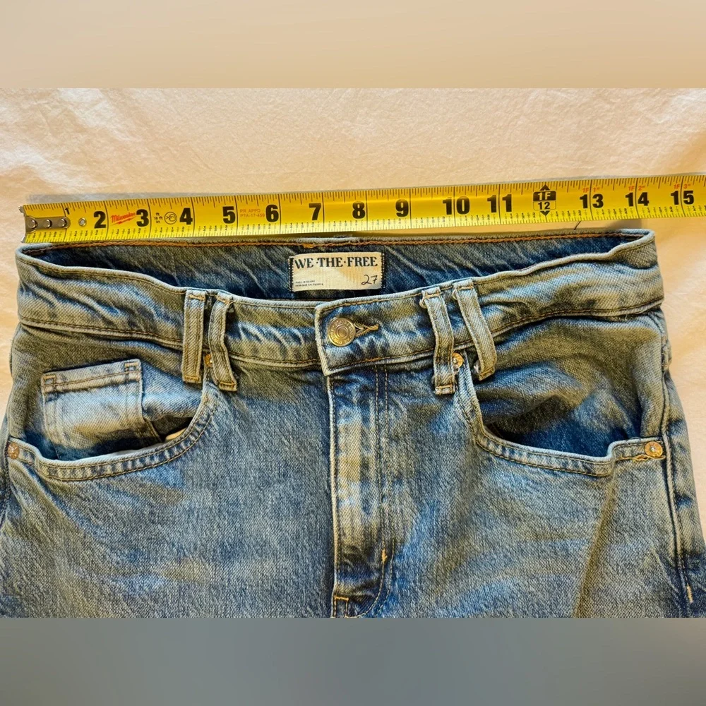 Free People Risk Taker Jeans, longer length, size 27 (runs big, I’m 28/29) - Picture 4 of 7